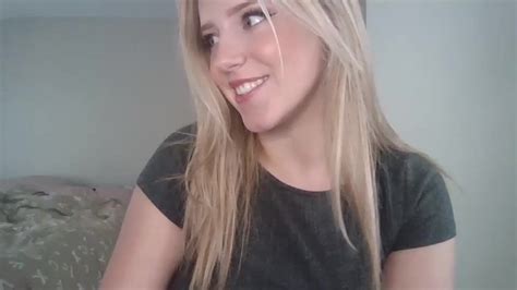 dumb_blonde69|Chaturbate